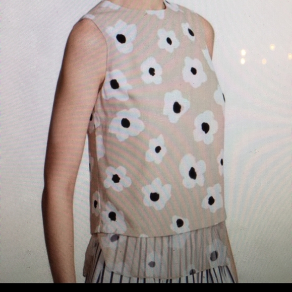 Kate Spade sleeveless floral top w/ silk under layer - Picture 4 of 8